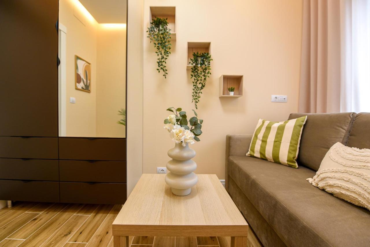 Green Leafy Brasov - Ideal 2 Bedroom Apartment Εξωτερικό φωτογραφία